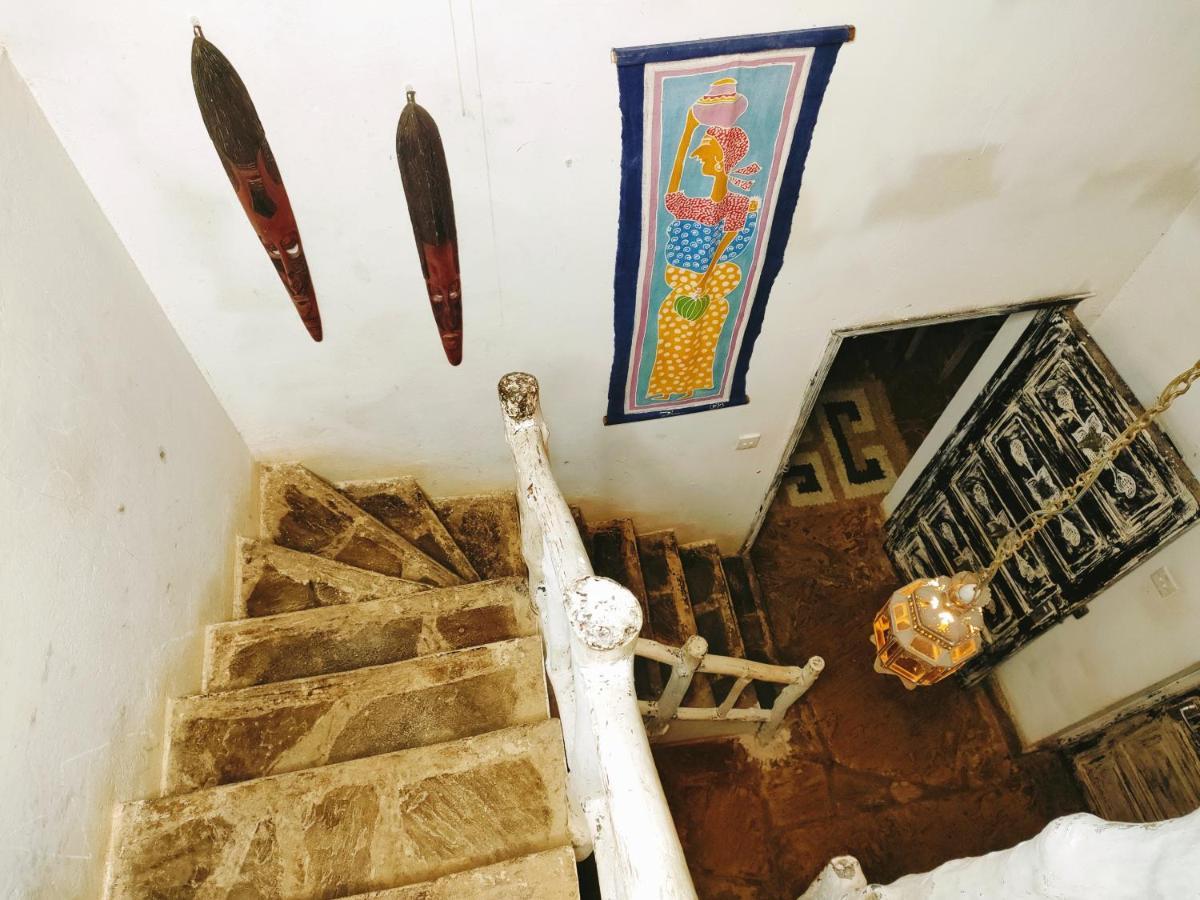 Upani In Diani Bed & Breakfast Diani Beach Exterior photo