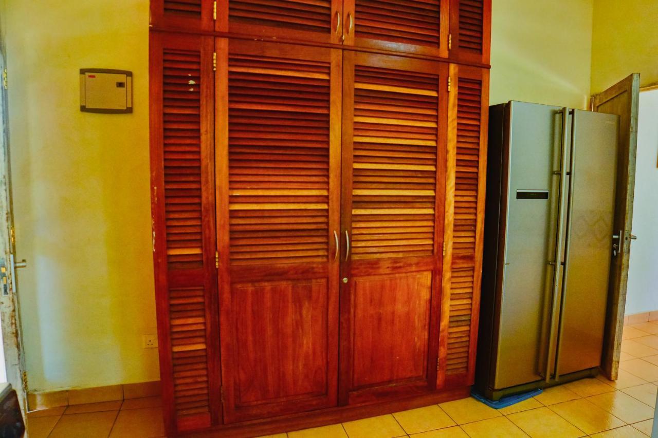 Upani In Diani Bed & Breakfast Diani Beach Exterior photo